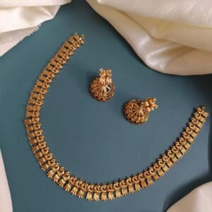 Narayani Neckpiece