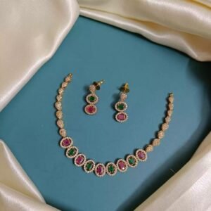 Paavai Mini Chocker