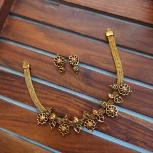 Floral Kemp Chocker