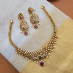 Kamalini Choker