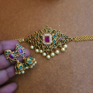 Veni Chocker