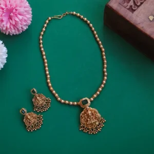 Lakshmi Ball Chain - Green