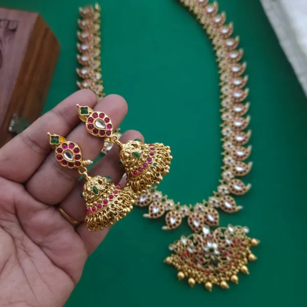 Nithirai Maangaz Kemp Neckpiece - Image 2