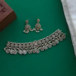 Liana Victorian Choker