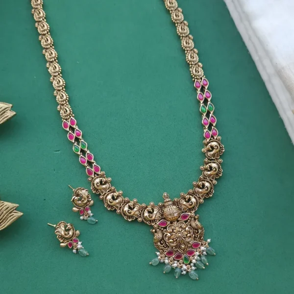 Samrti Jadau Peacock Haram - Image 2