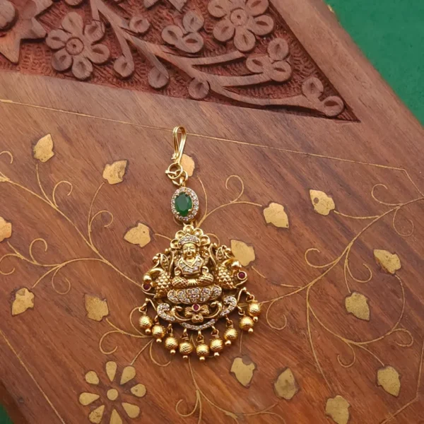 Antique Maang Tikka