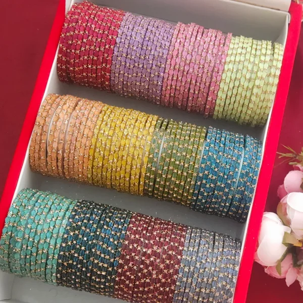 Leafy Glass Bangles