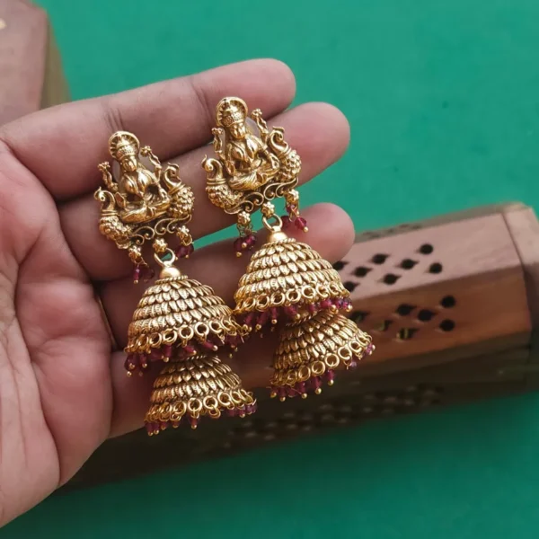 Layer Jhumka