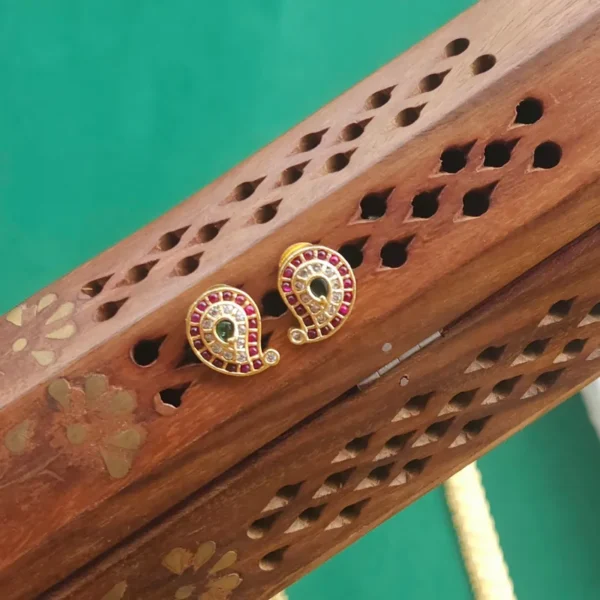 Maang Lakshmi Coin Neckpiece - Image 2